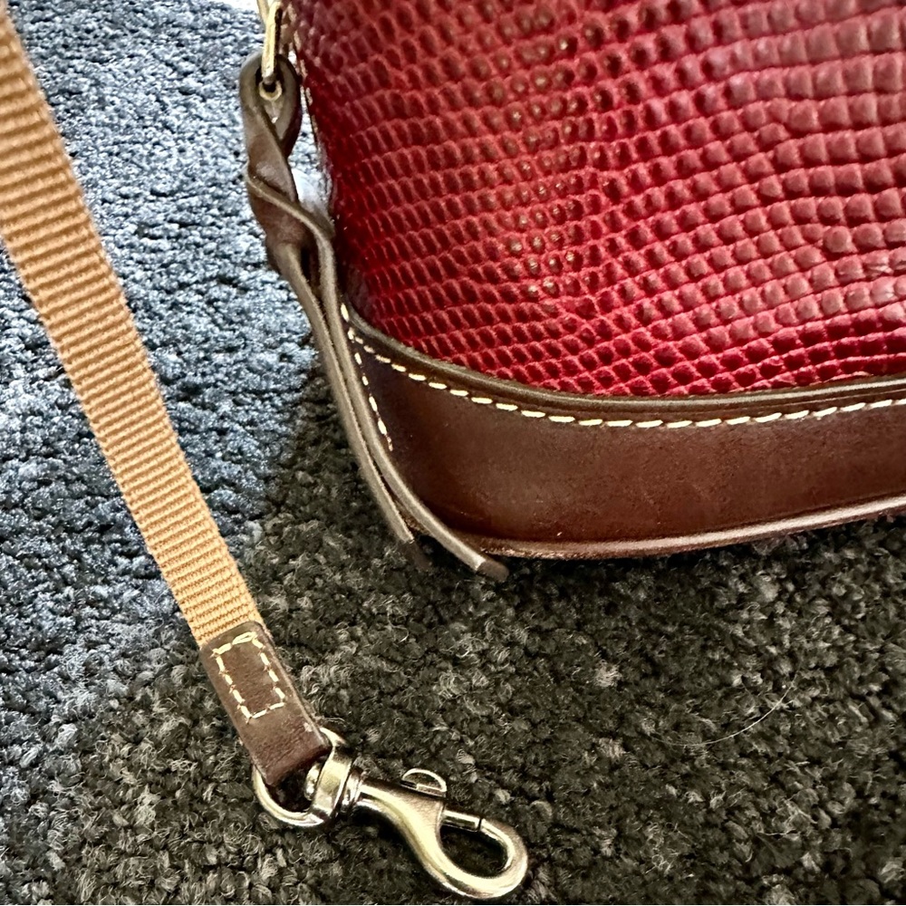 DOONEY & BOURKE Embossed Lizard Dark Red Satchel Tote Shoulder Bag - Picture 5 of 14